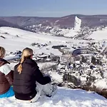 Hébergement de vacances Free Willi Mit Wintergarten Und Grosser Eingezaeunter Terrasse Willingen (Upland)