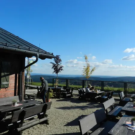 Semesterbostad Free Willi Mit Wintergarten Und Grosser Eingezaeunter Terrasse
